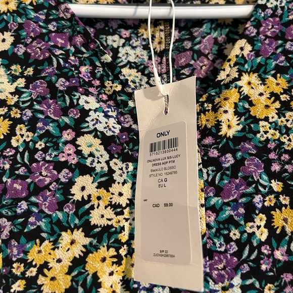 ONLY Floral Mini Shirt Dress - Picture 4 of 5